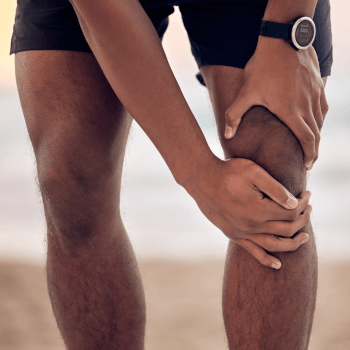 Sudden knee joint pain causes and 5 ways to treat it naturally